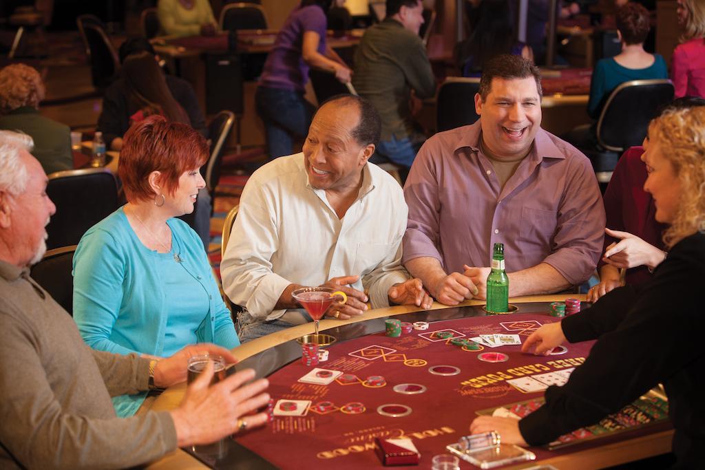 Hollywood Casino Joliet Hotel Экстерьер фото